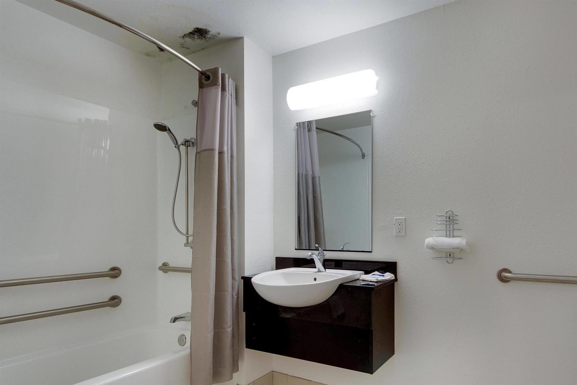 Avera Suites Muskogee Kültér fotó