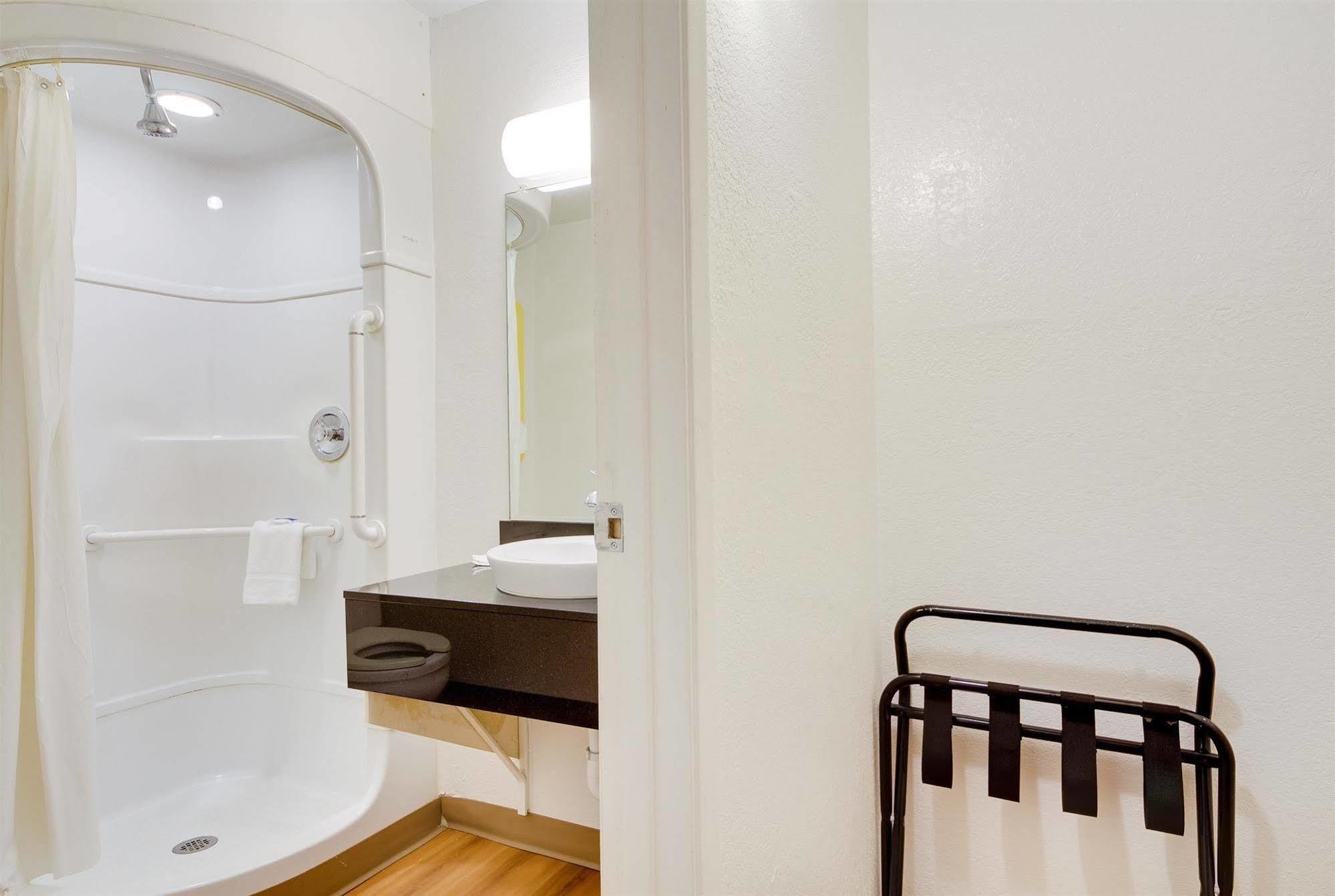 Avera Suites Muskogee Kültér fotó