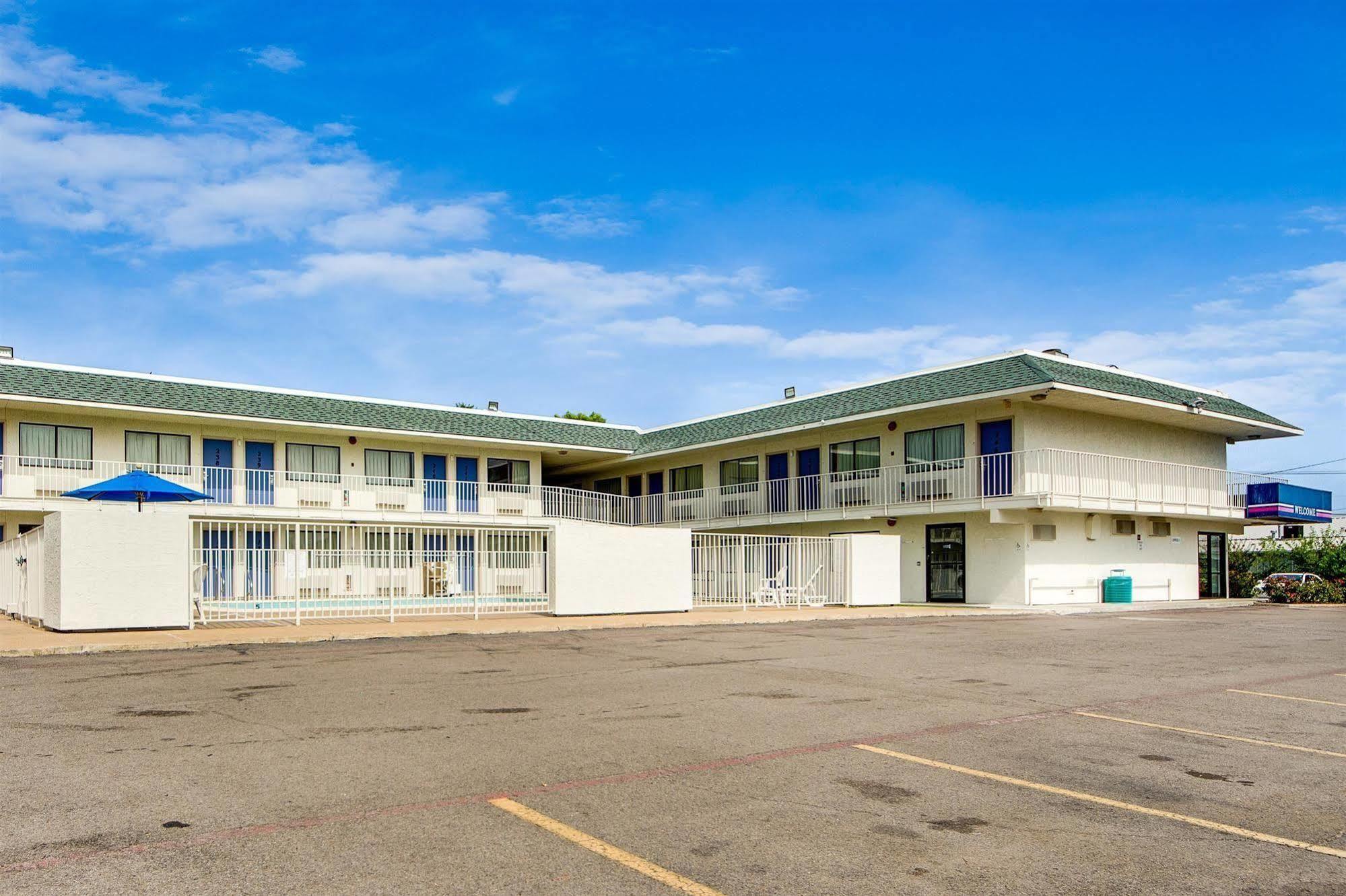Avera Suites Muskogee Kültér fotó